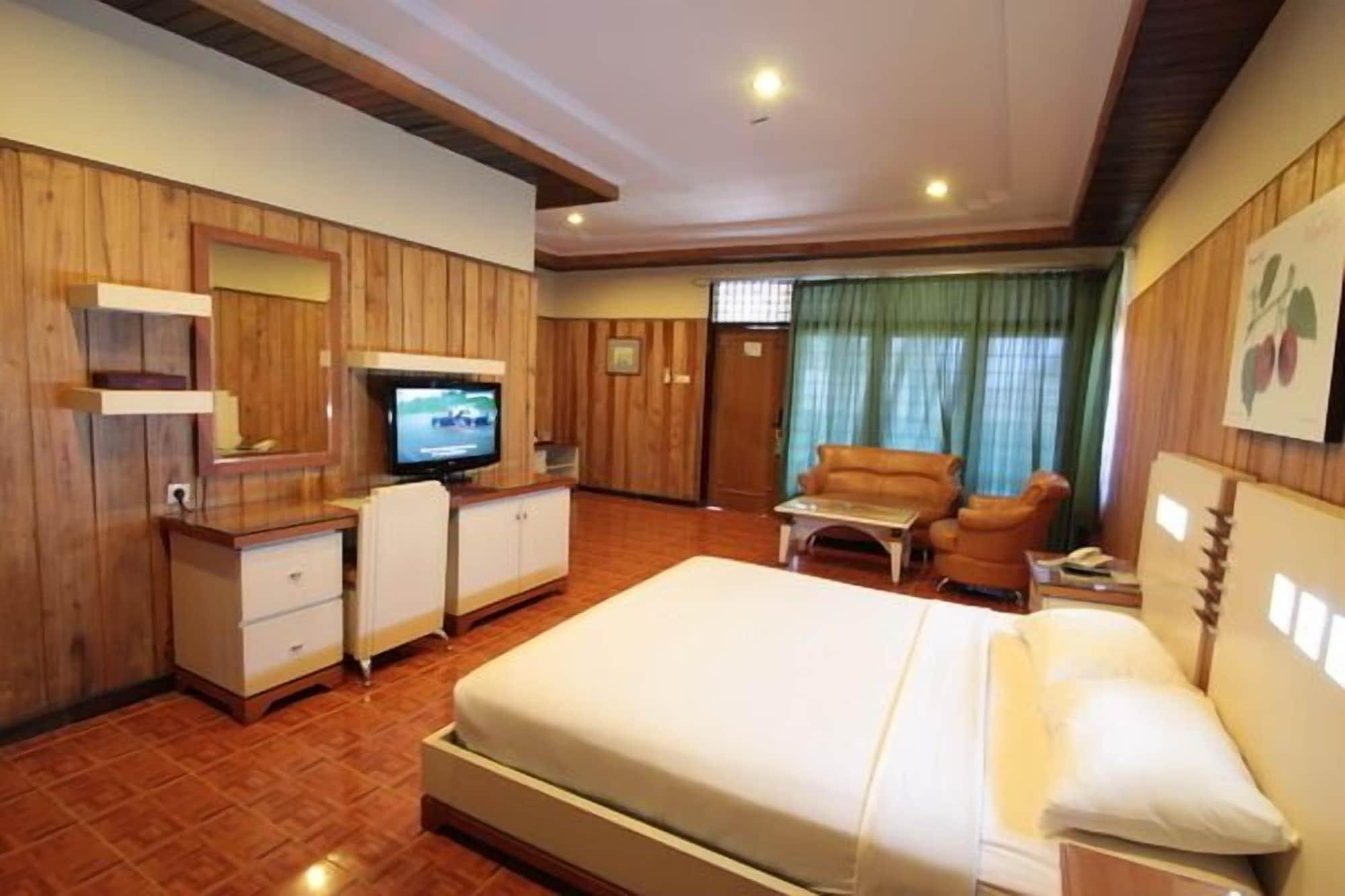 Kusuma Agrowisata Resort & Convention Malang Eksteriør bilde