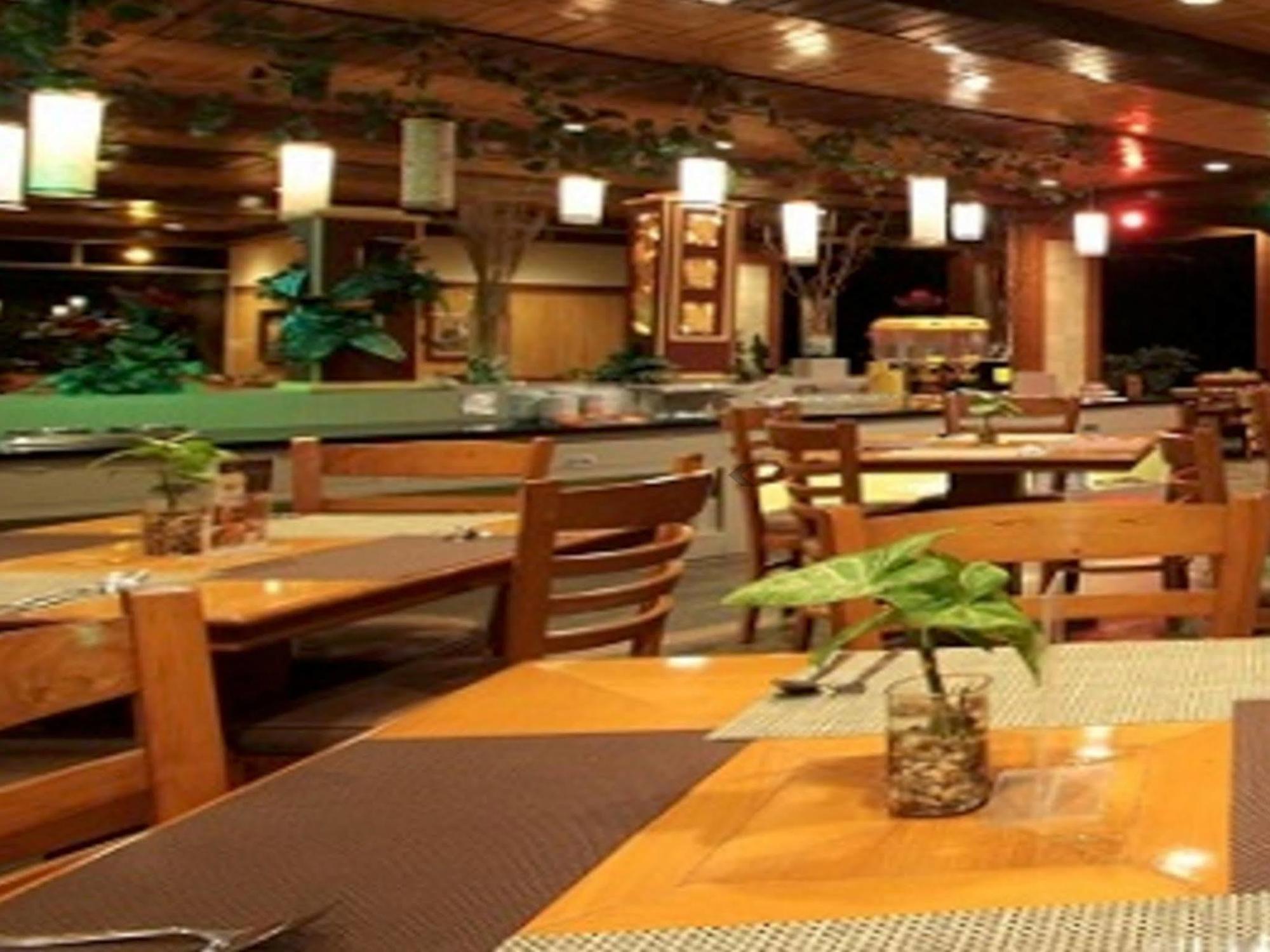 Kusuma Agrowisata Resort & Convention Malang Eksteriør bilde
